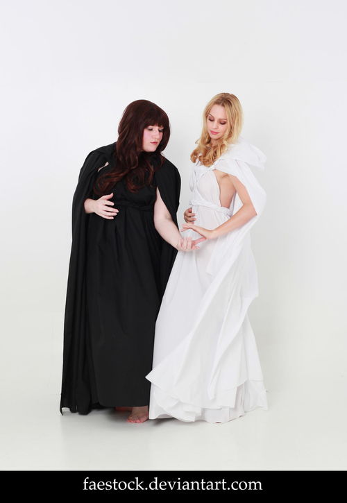 天使与恶魔 光明与黑暗碰撞的服饰艺术