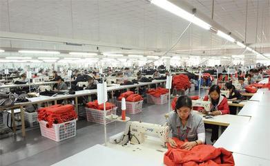 深圳服装厂 工衣、T恤、广告衫与Polo衫的专业制造与出口服务